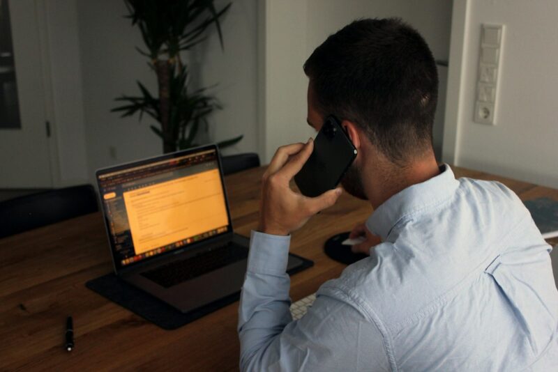 Assistance technique par téléphone